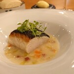 阿蘇レストラン&菓子屋 ギフト - 四品目魚料理「サワラにクラムチャウダーソース」