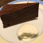 ラ・トゥール - 