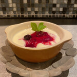 KOTETSU - 杏仁豆腐