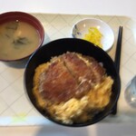 リュウカダイニング - カツ丼のセット