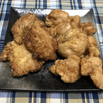 骨付鳥、からあげ、ハイボール がブリチキン。 - 骨なしももと鶏トロ