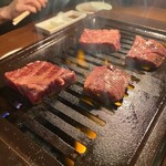 焼肉 にくだらけ - 