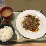 焼肉 だるま食堂 - ホルモン野菜定食