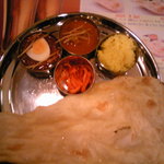 インド料理　デリダルバール - レディースセット　1500円（男も注文OK）　コレに飲み物＆デザート付き
