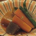 旬菜料理 山灯 - 「夏野菜の冷やし煮物」：八方出汁でキリリと煮あげ、青柚子香る！正に王道の輝き♪