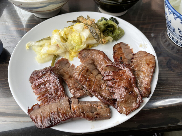 牛たんの店一休 杜せきのした 牛タン 食べログ