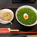 中華料理 多来福 - 200117ニラそば750円 半チャーハン400円