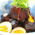 Stupidly delicious! Braised braised pork and melted egg