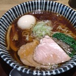 らぁ麺 おかむら - 見た目は地味だが味わいは滋味。