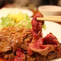 キャトルラパン 北梅田 - ステーキランチ(肉2枚 400g 税込1,350円)