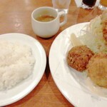 レストラン・サカキ - ミックスフライ定食 1550円(税込)