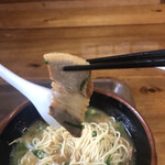 ラーメン長洲 - チャーシュー　リフトアップ