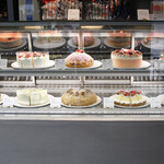 Patisserie cafe enough - 