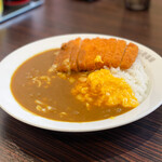 CoCo壱番屋 - 料理写真:チキンカツチーズ200㌘スクランブルエッグ☆