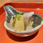 銀座 しのはら - 海老芋と蕗と新筍の炊き合わせ