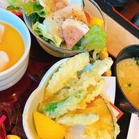 くし路 KITTE丸の内店 - 