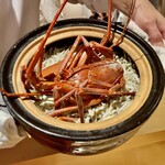 銀座 しのはら - 伊勢海老と釜揚げ氷魚の土鍋ご飯