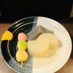 おかめ - 三色団子、こんにゃく、大根