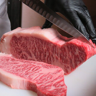 ステーキにこだわっております