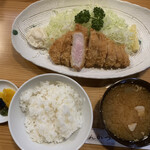 とんかつ 大倉 - 