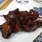 焼き鳥と生サワー トリサワ子 - きも(レバー)タレ160円×2