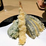 Tempura Arashi - 日替り定食《８品》の海老、ピーマン、ナス、白身魚【Nov.2020】