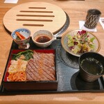 Kitashinchi Meimon - 焼肉重 1600円