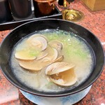 Banyanosushi - 貝の味噌汁。260円+税