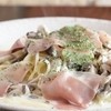 麦小家 - 料理写真:生ハムときのこのクリームスパゲティ