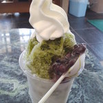 郷土菓子司　勝月 - 抹茶ぜんざい氷（ソフトトッピング）４５０円