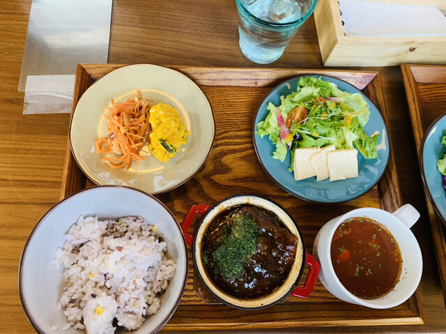 も カフェ と おき