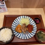 Karaage No Tensai - デカから定食640円