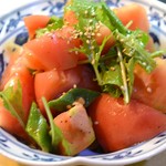 A raku - トマトとオクラのサラダ