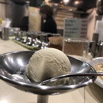 カレー専門店 横浜 - 男は黙ってアイスクリーム
