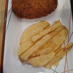 讃岐うどん 條辺 - 枝豆コロッケ、じゃがいも天