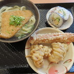 Kogane Seimenjo - かけうどん(小)250円＋あげ100円＋サラダ巻き130円＋ちくわ天100円＋いいタコ天230円