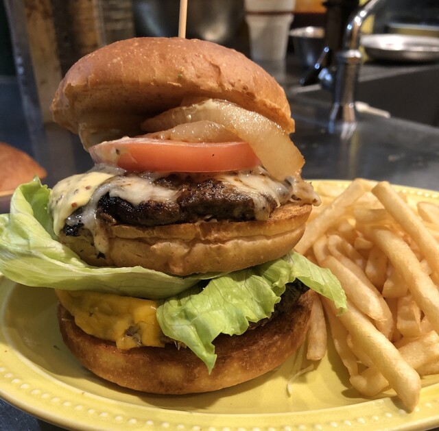 ランチメニュー ストーブス Stoves 横浜 ハンバーガー 食べログ