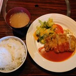 やきにく-なべ ほるもん家てんやわん家 - 令和3年1月
            日替わり定食
            豚ロースのオーブン焼ポークカツレツ 700円