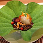 日本料理　百屋 - 鱧のポン酢ジュレかけ