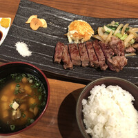 知喜多亭 和 - 