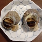 海老丸 - サザエのつぼ焼き2個でひと皿