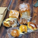 手作りパン工房 バーゼル - 