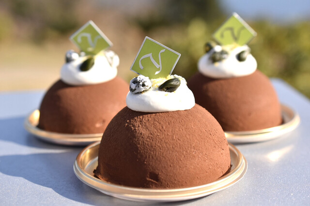 一夜城 ヨロイヅカ ファーム 一夜城 Yoroizuka Farm 入生田 ケーキ 食べログ