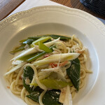 ピアット スズキ チンクエ - ズワイ蟹のパスタ