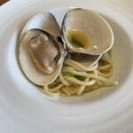 ピアット スズキ チンクエ - ハマグリのパスタ