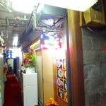 サイゴン フォー - 怪しい入り口　まるでベトナム