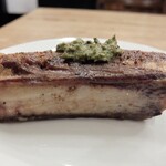 對馬流 南インド系辛口料理店 タリカロ - 国産マトンのスペアリブのロースト