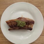 對馬流 南インド系辛口料理店 タリカロ - 国産マトンのスペアリブロースト