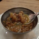 對馬流 南インド系辛口料理店 タリカロ - 国産マトン　スネ肉のニハリ