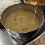 對馬流 南インド系辛口料理店 タリカロ - ダール